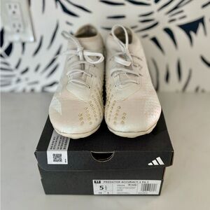 🩷Adidas🩷Kids Predator Accuracy.1 FG Soccer Cleats